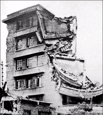 坍塌的开滦矿物局医院